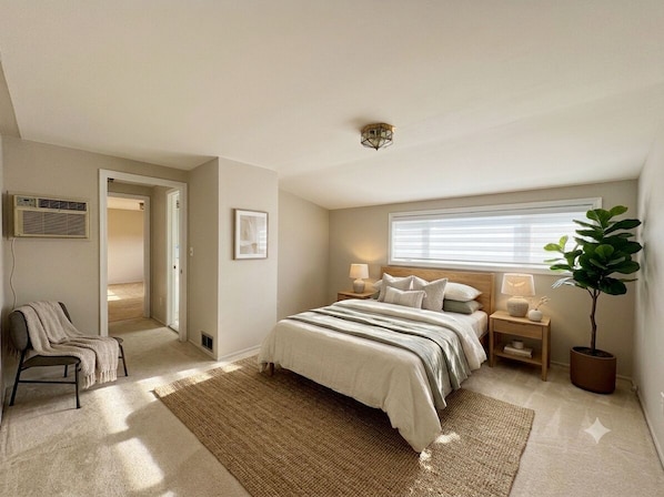 4 habitaciones, tabla de planchar con plancha, wifi y ropa de cama