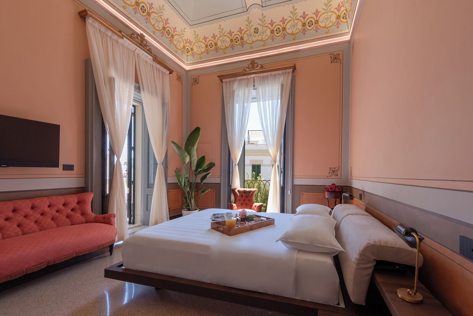 Luxury Double Room, Courtyard View