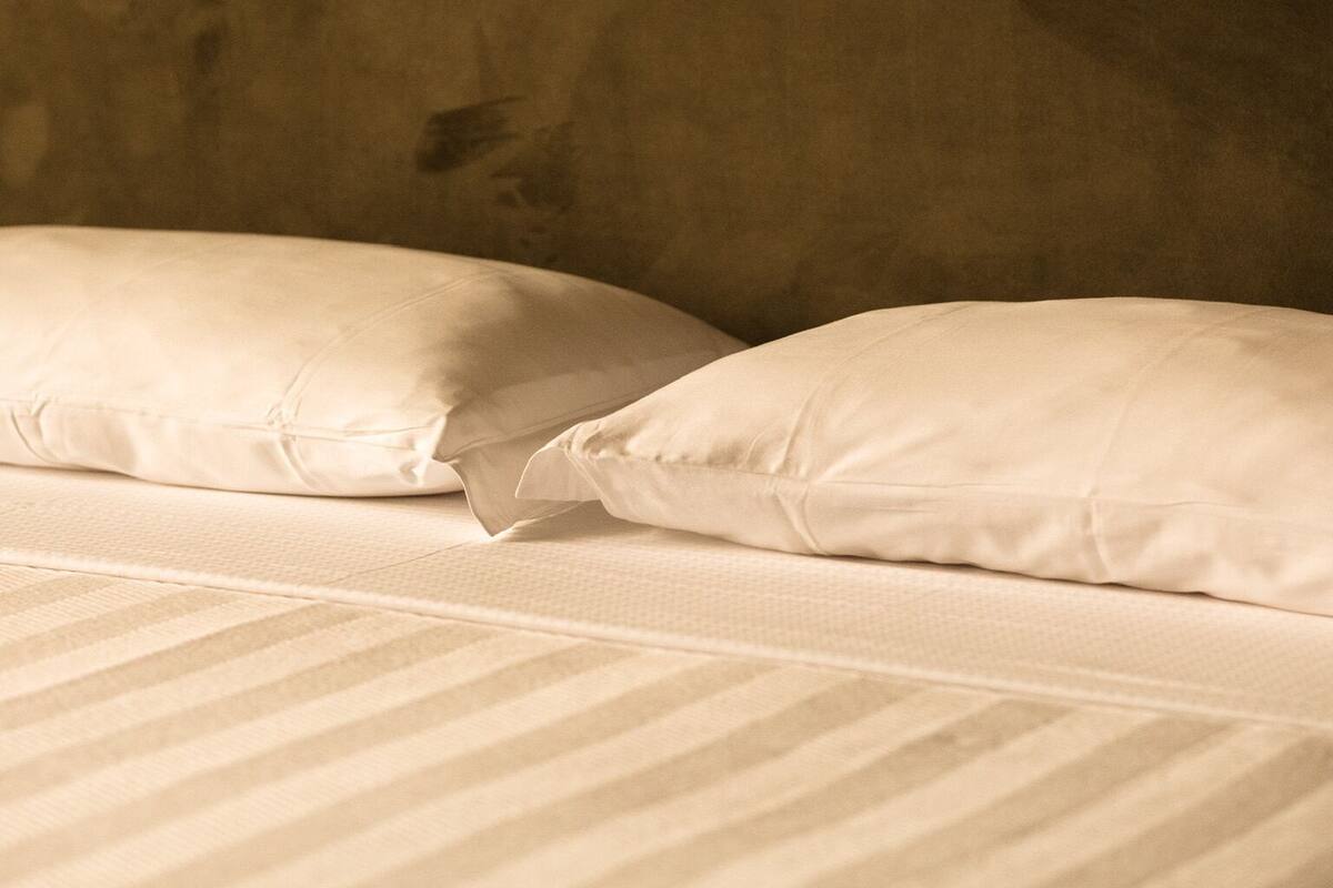 Quarto casal executivo, sacada | Wi-Fi de cortesia