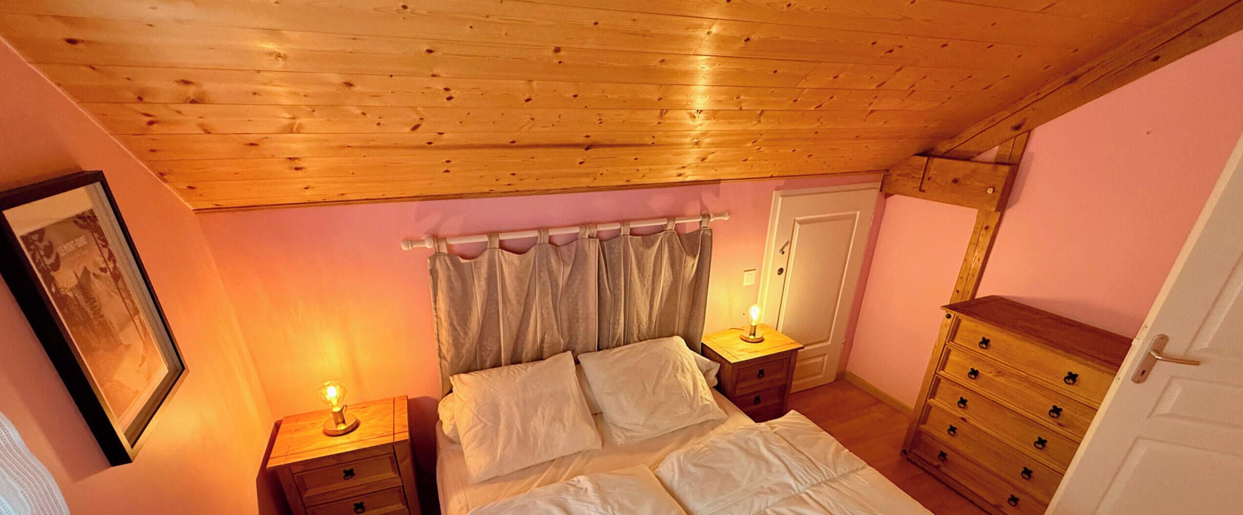 2 bedrooms