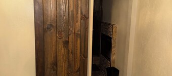 3-bedroom house in pleasant Lubbock with cool AC