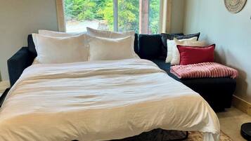1 chambre, lit parapluie, Wi-Fi gratuit, draps fournis