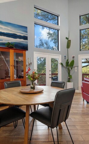 Dining - Private A-frame house! Lake, World class Spa next door!
Total retreat and relax (Austin)