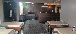 Dining - Casa de Souza (Verna)