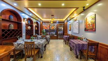 Tempat makan