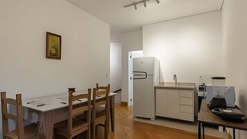 Apartment | Dining