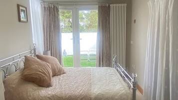 1 chambre, Wi-Fi gratuit, draps fournis