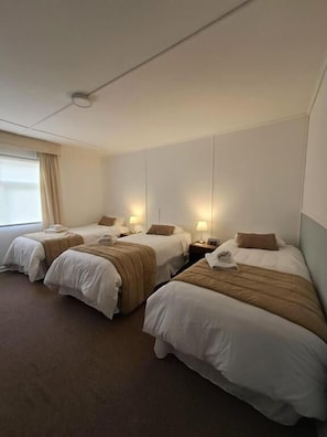 Quarto triplo | Wi-Fi de cortesia