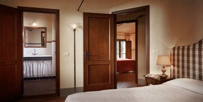 4 camere, Wi-Fi, lenzuola
