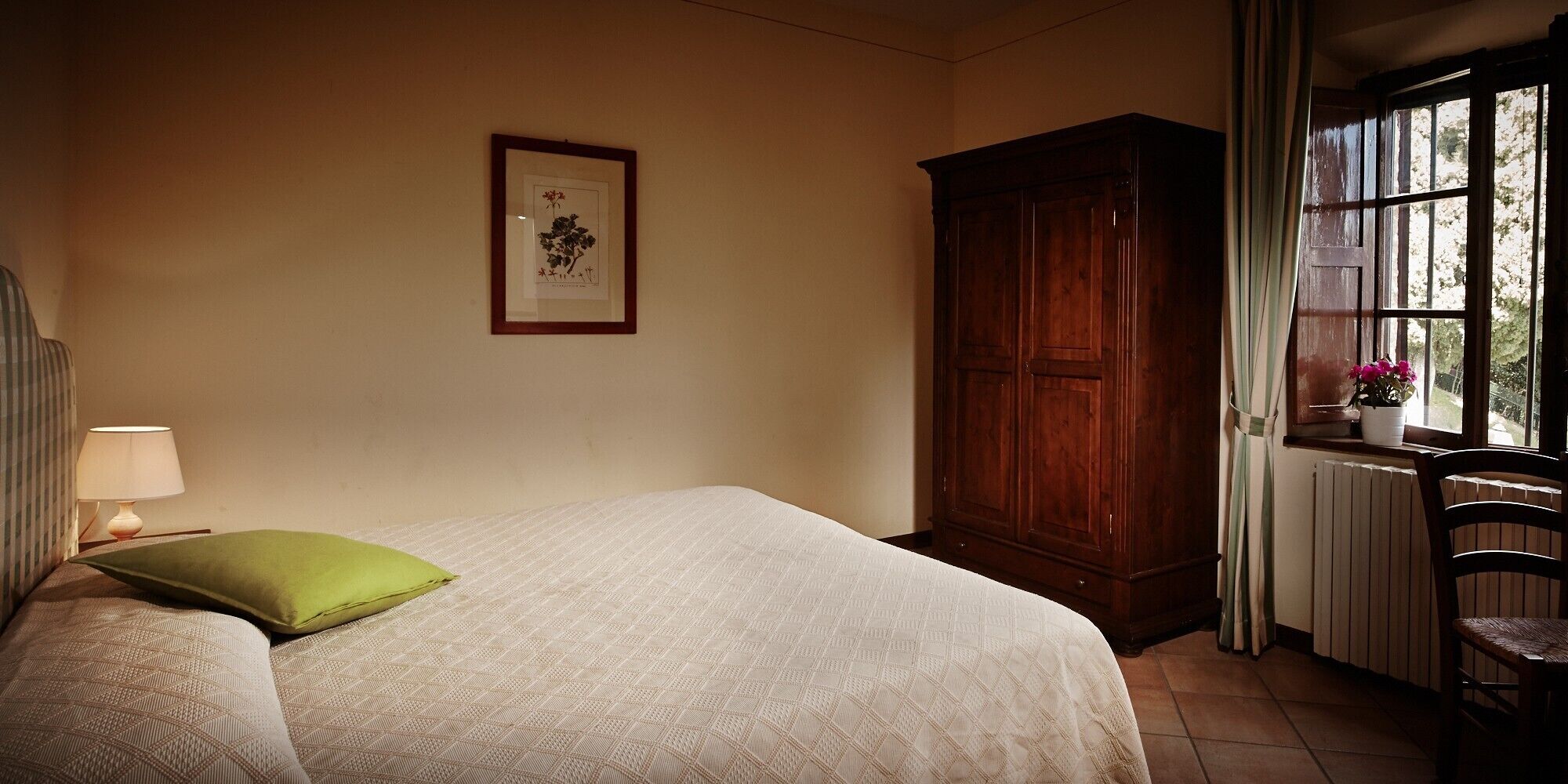 3 camere, Wi-Fi, lenzuola