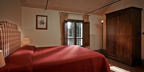 4 camere, Wi-Fi, lenzuola