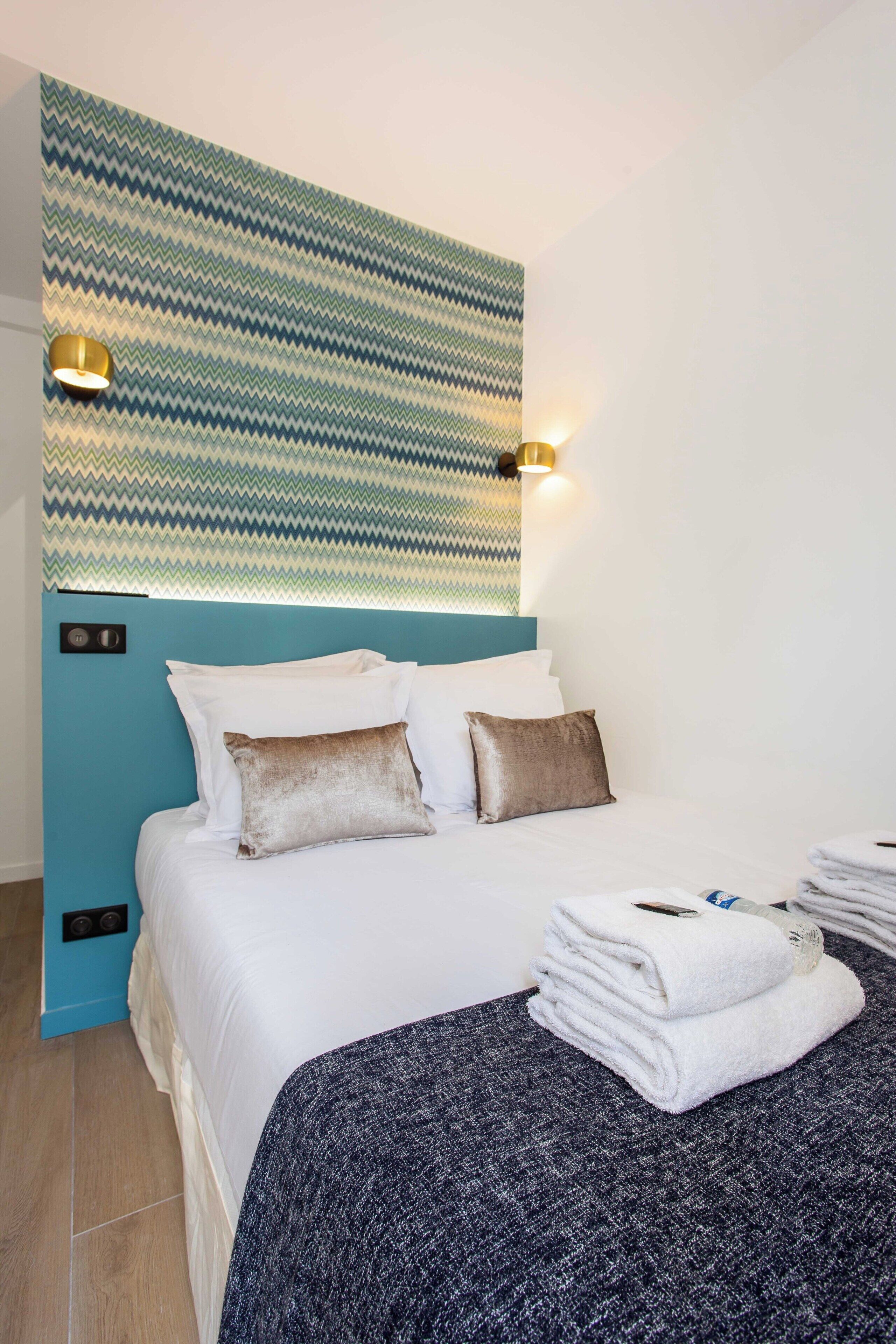 Apartment | 1 bedroom, bed sheets