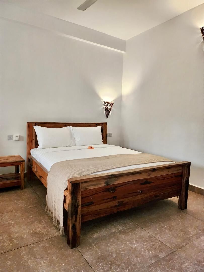 Bungalow Tiêu chuẩn, sân hiên, quang cảnh vườn | Két bảo mật tại phòng, bàn, khu vực làm việc phù hợp cho laptop 