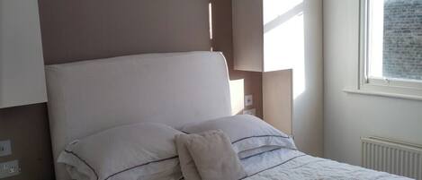 1 bedroom, iron/ironing board, Internet, bed sheets