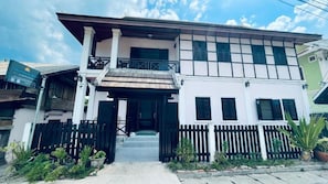 Ngoại thất