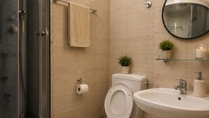 Artículos de tocador gratuitos, toallas, jabón, shampoo