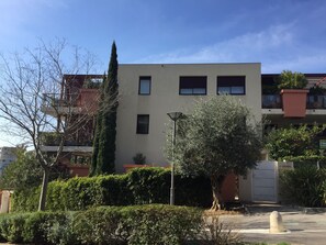 Exterior - Vrbo Property (Montpellier)