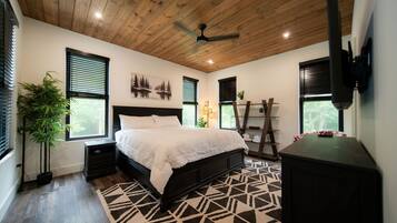 3 bedrooms, WiFi (free), bed sheets