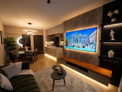 Roma Luxury · Interplaza Xela · Volcano View