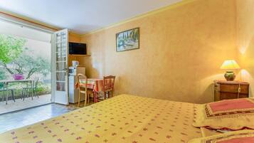1 Schlafzimmer, WLAN, Bettwäsche