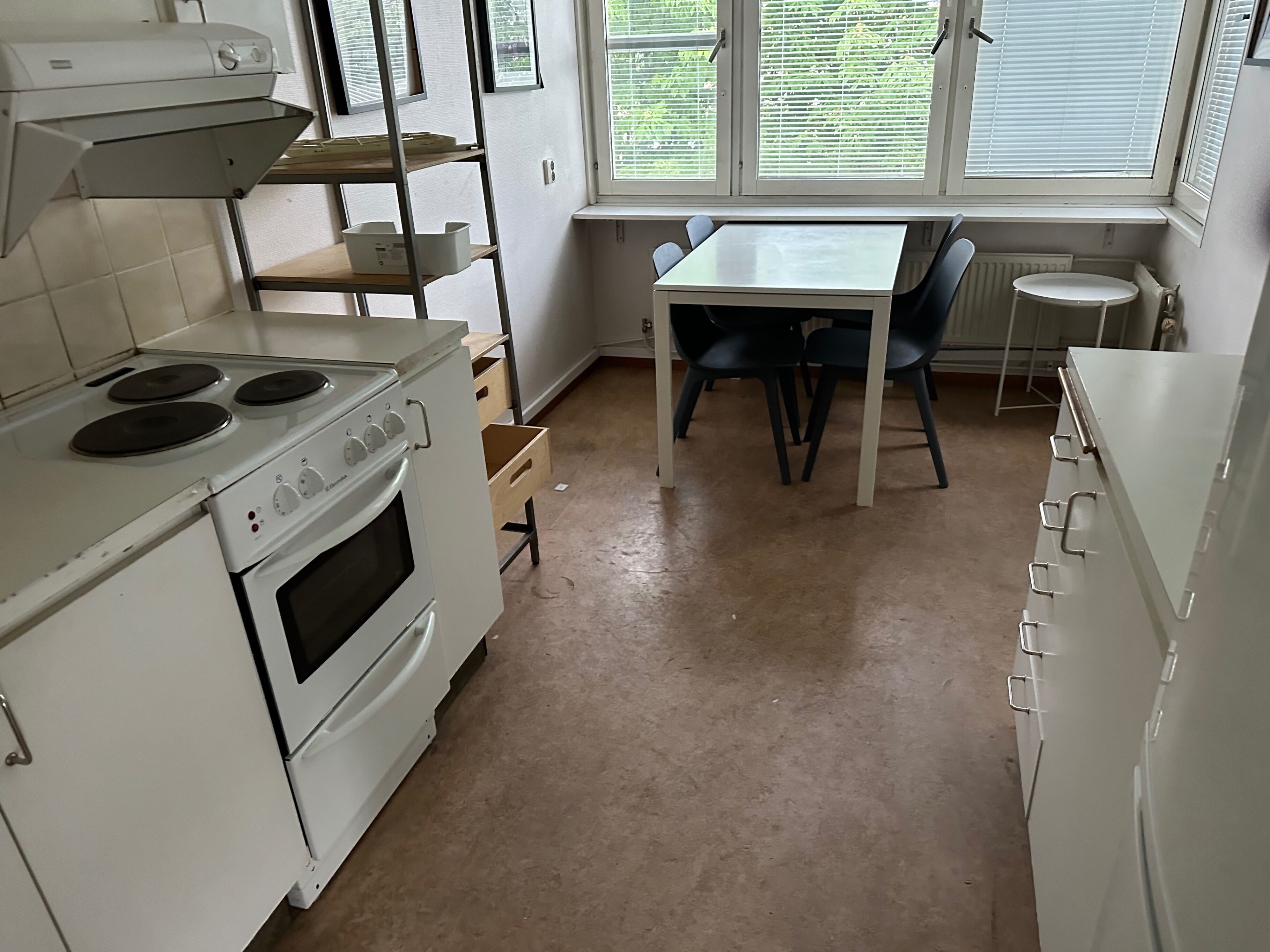 Fridge, microwave, oven, electric kettle