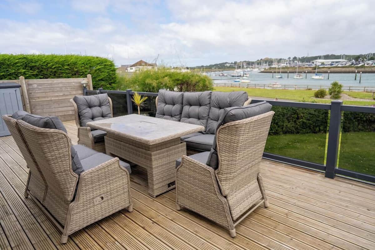 Lookout Lodge | Terrace/patio