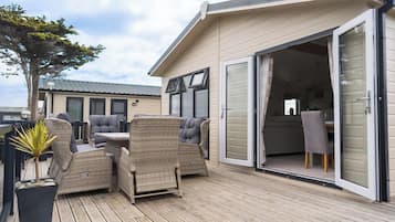 House, Harbor View | Terrace/patio