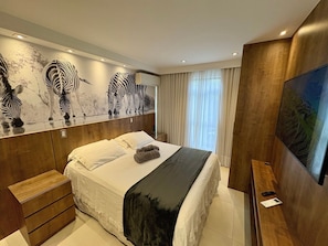 Studio tiện nghi đơn giản | Màn/rèm cản sáng, bàn ủi/dụng cụ ủi quần áo 