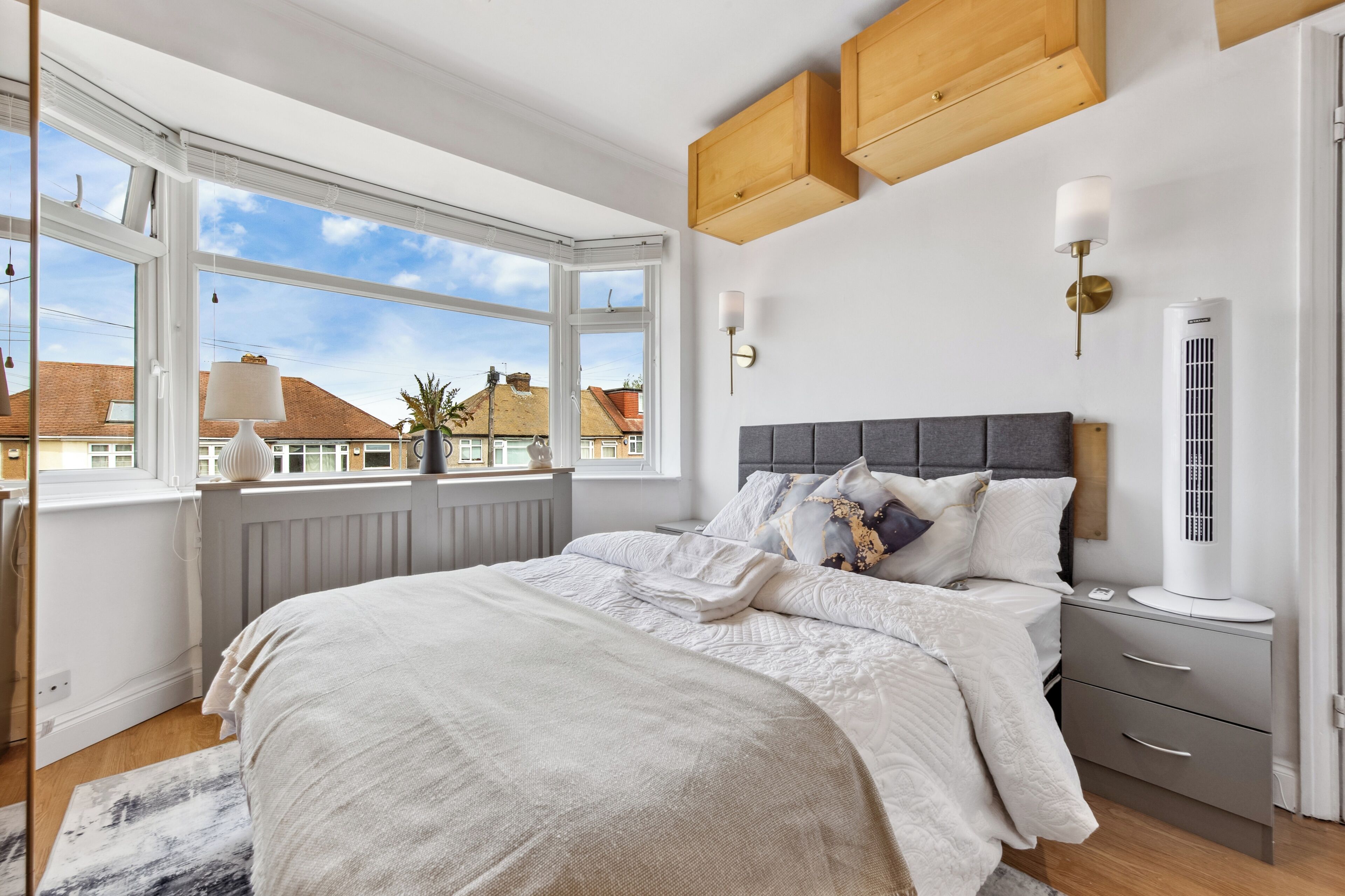 3 bedrooms, iron/ironing board, free WiFi, bed sheets