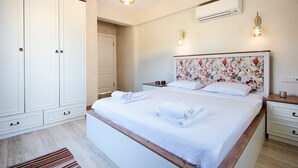 3 bedrooms, iron/ironing board, Internet, bed sheets - Tüm otel olanakları sunan möbleli Villa, Kayaköy, Türkiye (fethiye)