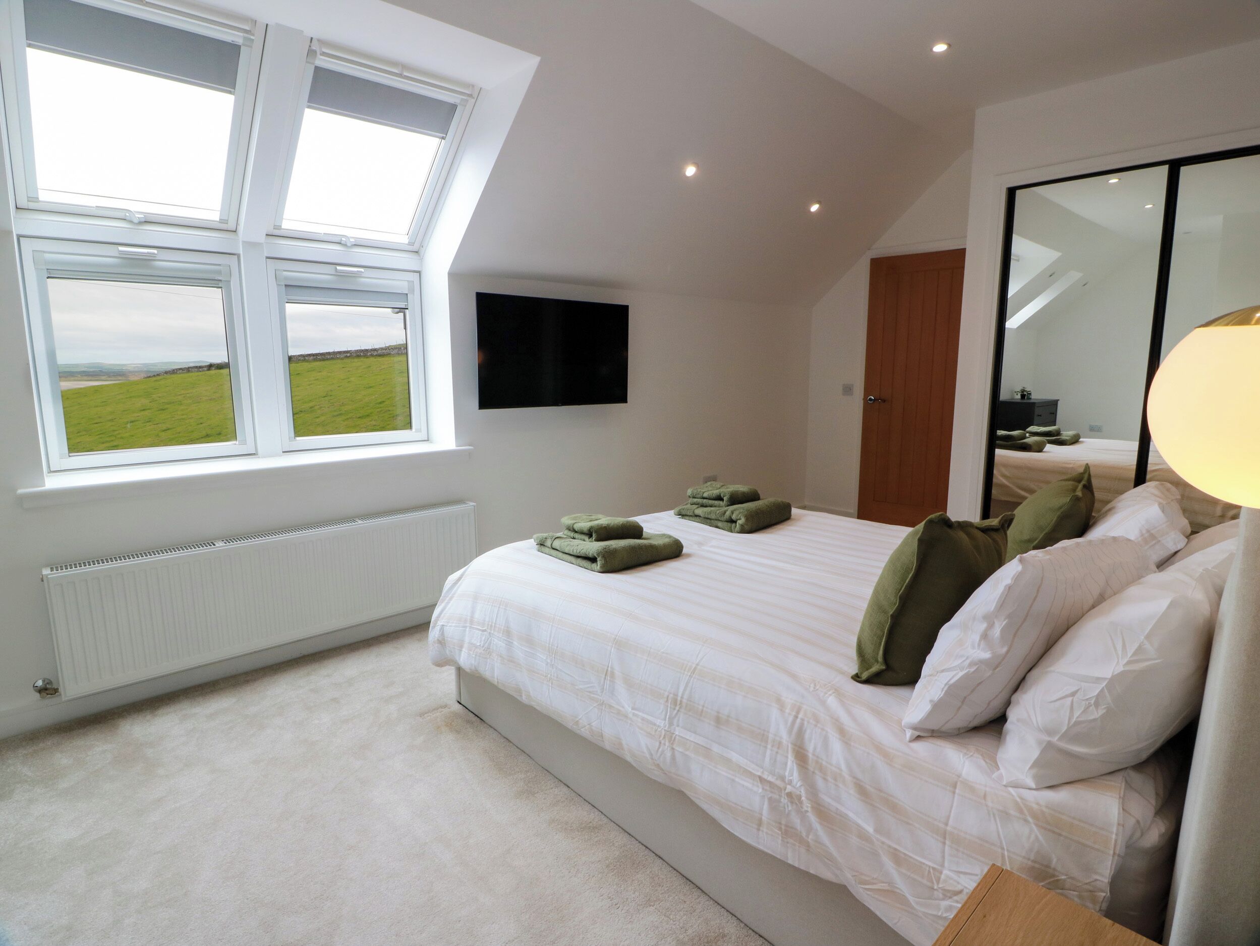 3 bedrooms, free WiFi, individually decorated, individually furnished