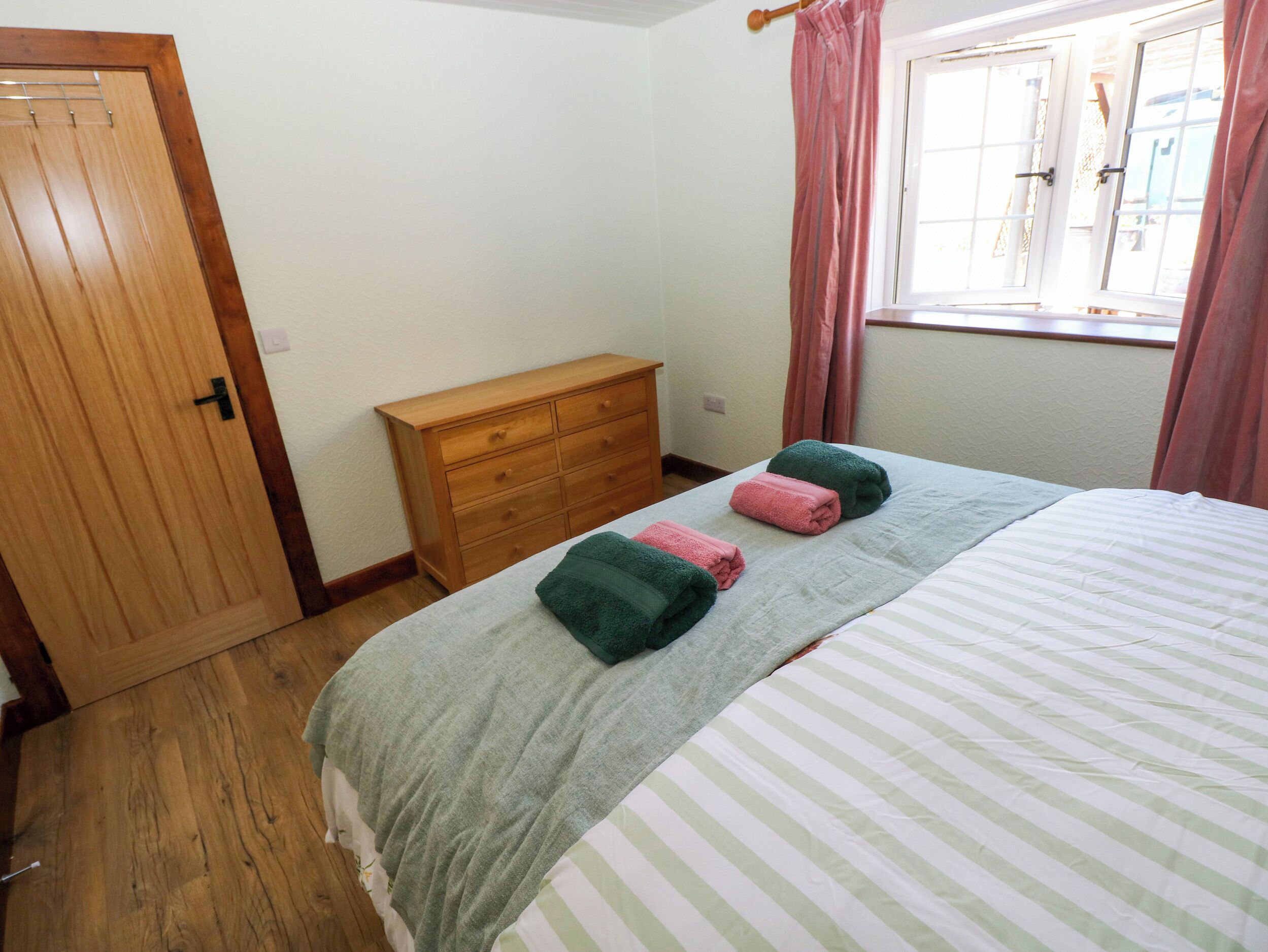 1 chambre, Wi-Fi gratuit, décoration personnalisée