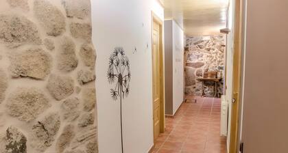 Double Room 'Diamante 2 Camas' with Interior Patio and Wi-Fi
