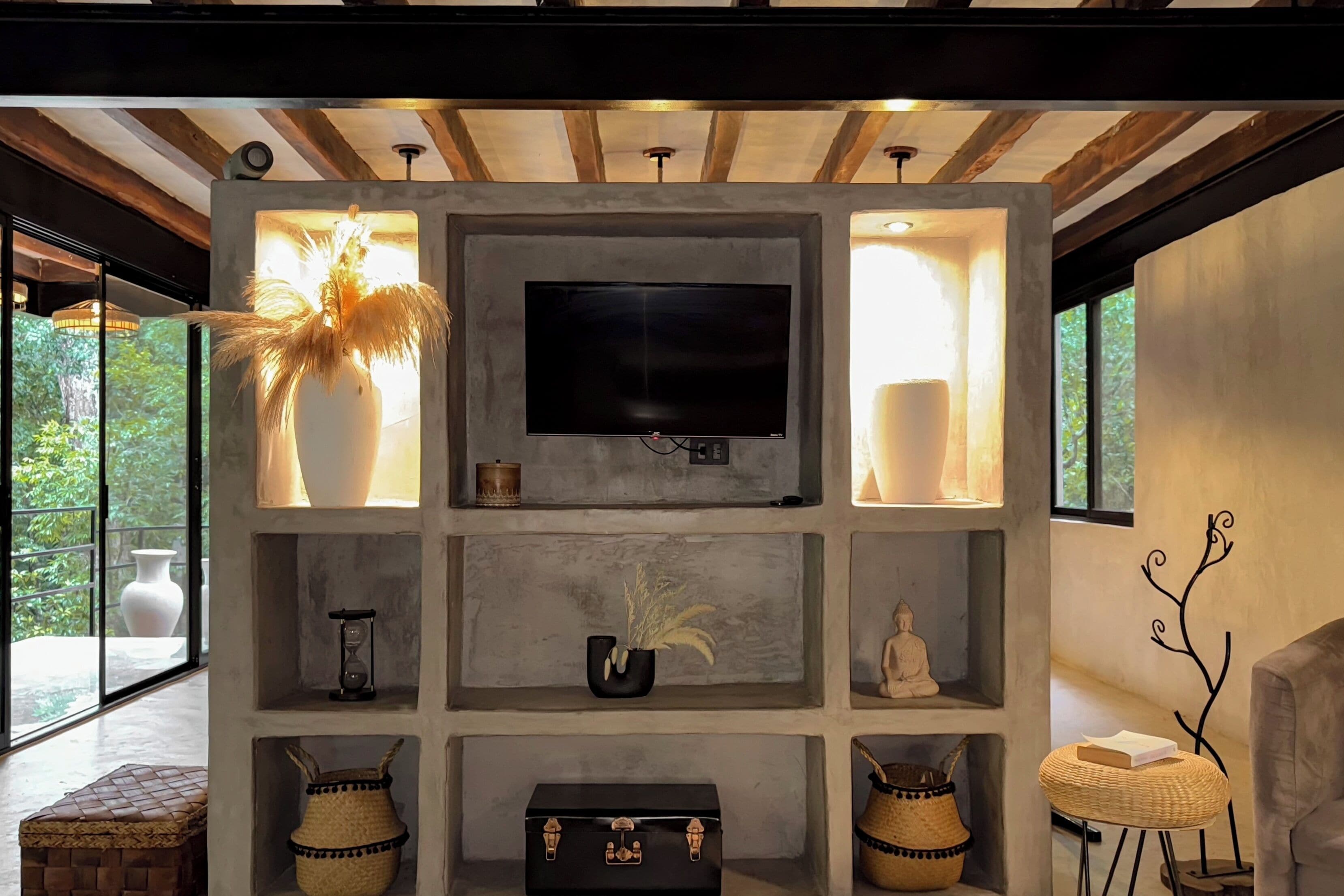 Deluxe-Suite, Balkon, Gartenblick | Wohnbereich