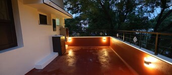 Sri Gokulam • Courtyard Home • 10min walk to the Temple