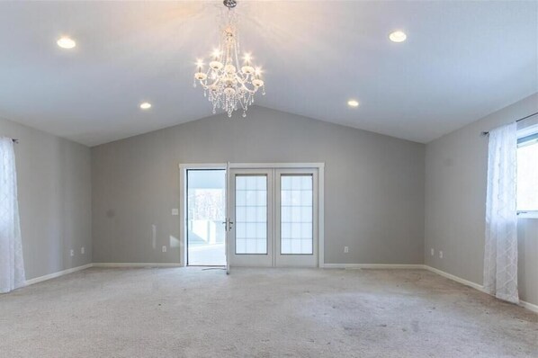 Interior - Spacious Andover Retreat - Family Friendly - Near Minneapolis (Andover)