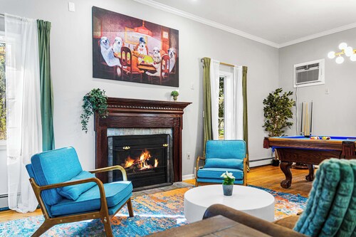 6BR, Sleeps 16, Game Room, Hot Tub, Resort Access