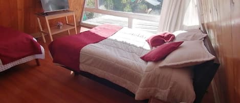 Twin Room, Mountain View