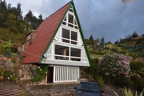 Twin Room, Mountain View | Exterior