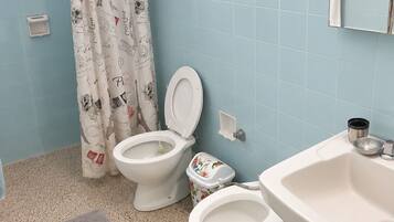 Douche, bidet