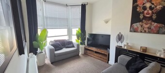 1 Bedroom Beach View Apartment Sleeps 4