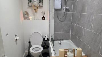 Combined shower/tub, deep soaking tub