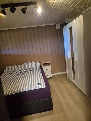 Newly Renovated House 11 Guests, 5 Bedrooms