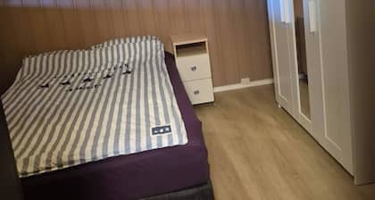 Newly Renovated House 11 Guests, 5 Bedrooms