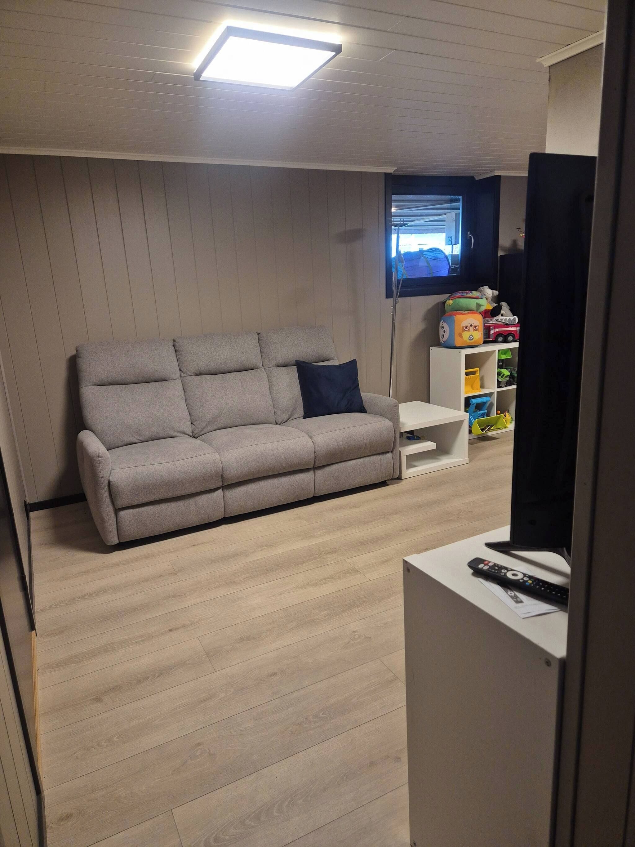 Casa, 5 habitaciones, balcón | Sala de estar