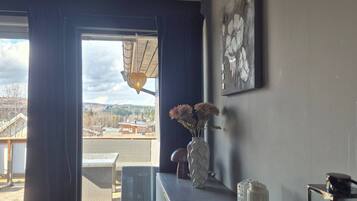 Casa, 5 habitaciones, balcón | Interior