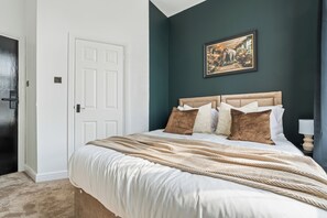 Room - Modern Double Studio Flat | Coventry CV2 | Parking (Coventry)