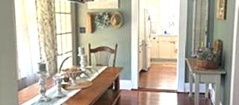 Charming vintage home in Belton Historic District, 1/2 Blk to Mary H/B Unv.