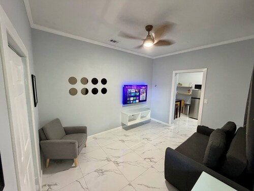 View Private Suite near LEGOLAND & Hospital