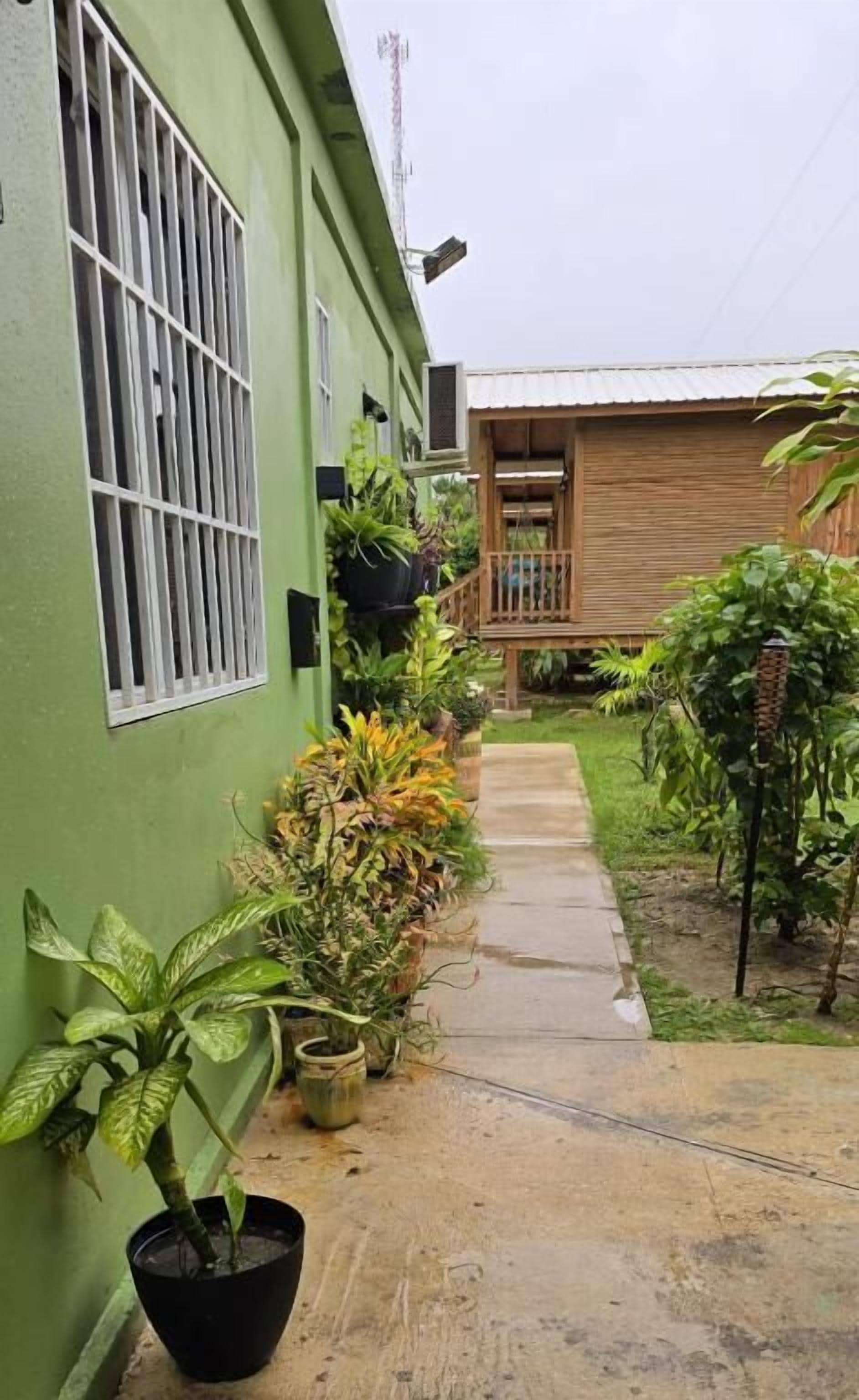 Cabin, Patio, Canal View | Property grounds